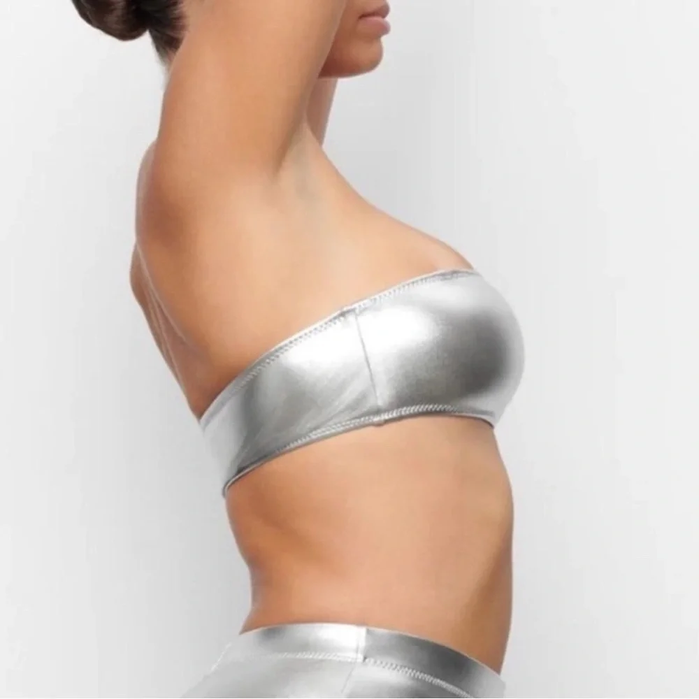 Skims Nickel (Silver Metallic) Bandeau Bikini Top size 3X NWT
